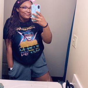 Meet your Posher, Kayla